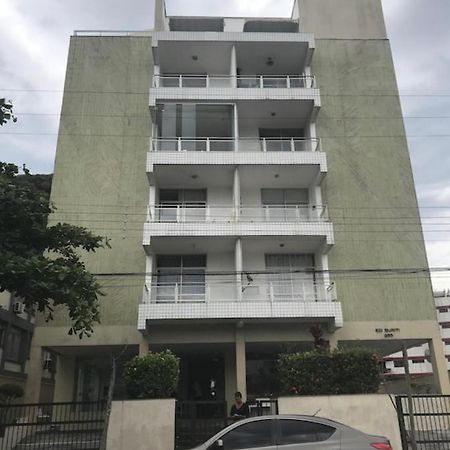 Apartamento Praia 瓜鲁雅 外观 照片
