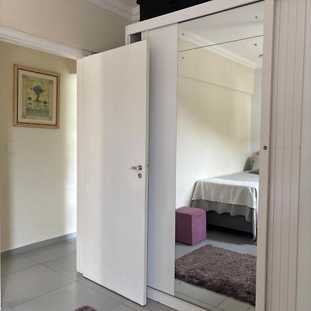 Apartamento Praia 瓜鲁雅 外观 照片