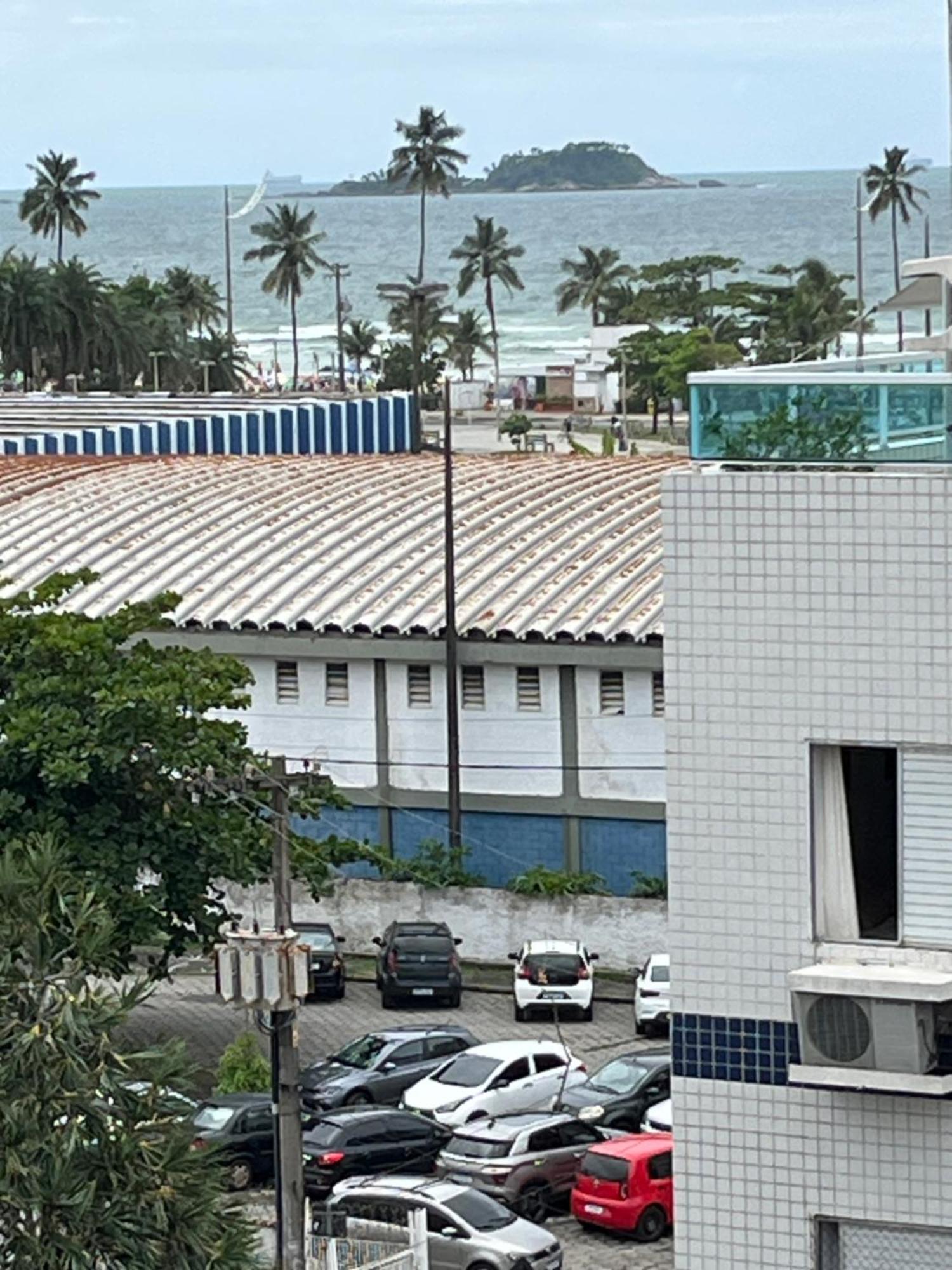Apartamento Praia 瓜鲁雅 外观 照片
